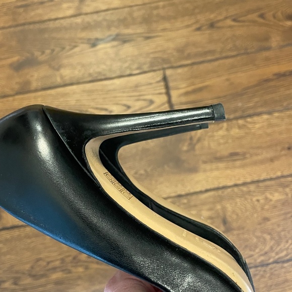 Charles David pointy toe heels - Picture 4 of 4